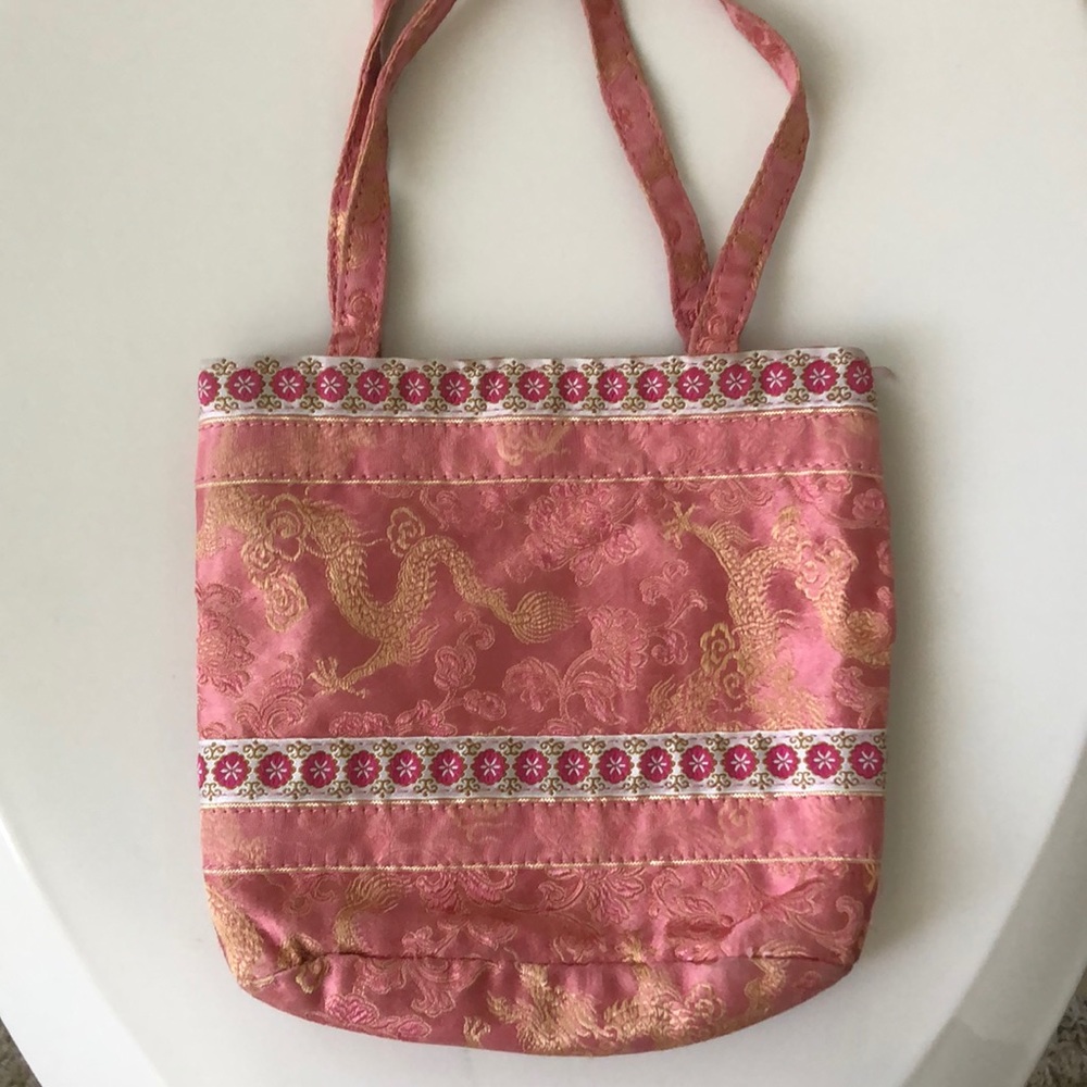 vintage 90s- small silk handbag by express